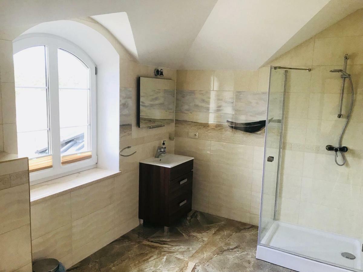 Apartament Pensjonat nad Strugą Stryków Zewnętrze zdjęcie