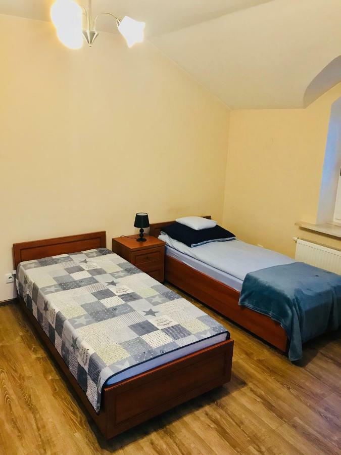 Apartament Pensjonat nad Strugą Stryków Zewnętrze zdjęcie